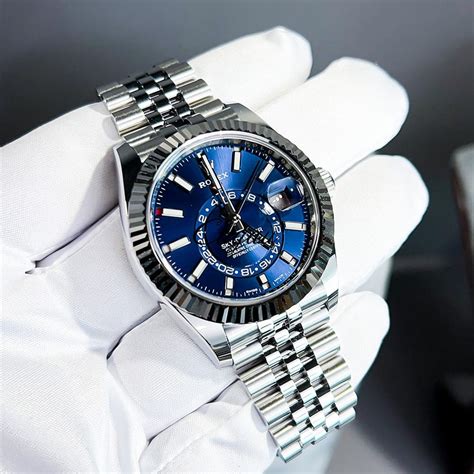 rolex sky dweller blue kaufen|rolex occasion sky dweller.